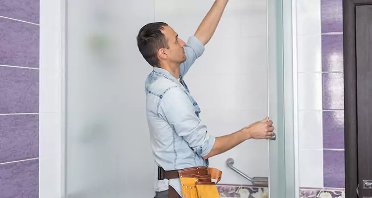 Glass Sliding Door Repair Near You in ⁣ Tampa, FL